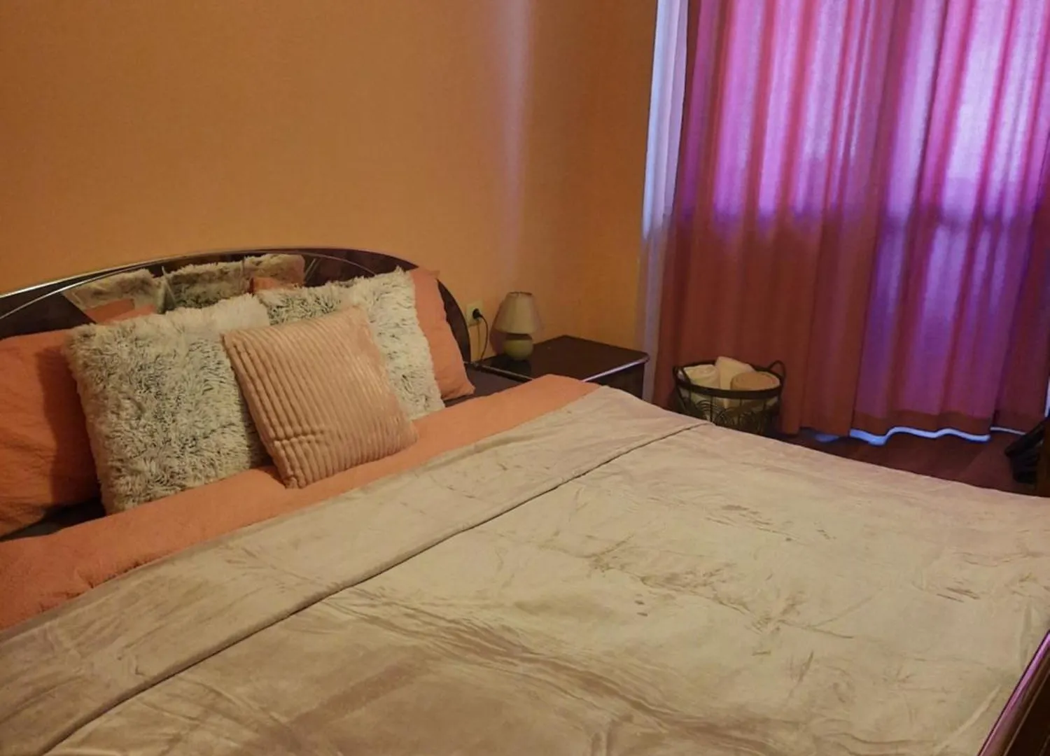 Eleny Home 布尔加斯